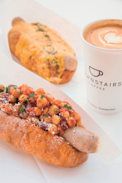 DOWNSTAIRS COFFEE(ダウンステアーズコーヒー)