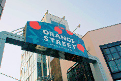 17:00 堀江の雑貨店をブラブラと散策