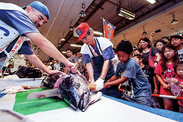 【福岡×海鮮】福岡の市場へでかけよう「長浜鮮魚市場」