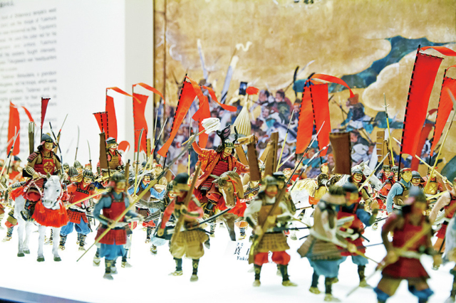 【大阪城5F】大坂夏の陣図 屏風の世界