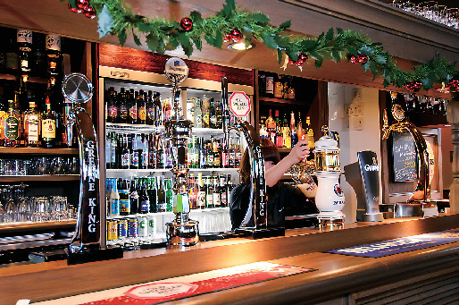BRITISH PUBMORRIS’ HIPPO