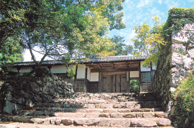 【福岡郊外】自然と歴史に彩られた山里の城下町「秋月」