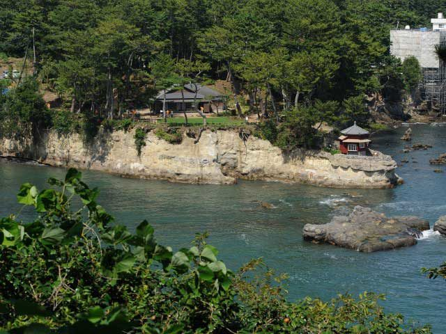 【五浦&磯原×ドライブ】往時の姿でよみがえった五浦のシンボル「六角堂」