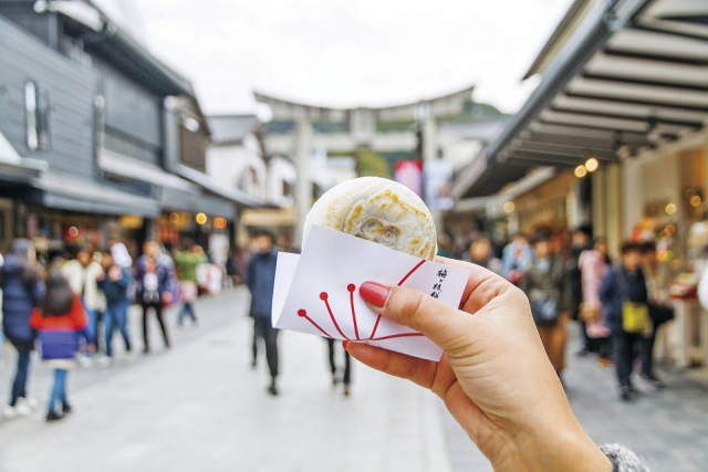 【太宰府天満宮】維新の庵の名物「梅ヶ枝餅」
