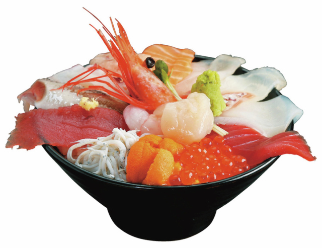 【那珂湊おさかな市場の人気ランキング 第1位】地魚や旬の魚を豪快に盛り付けた海鮮丼「那珂湊 浜小屋」