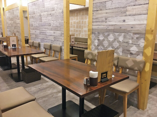 鶴橋コリアンタウンで料理&カフェ使いするなら「韓国宮廷餅カフェ茶母 鶴橋別館店」