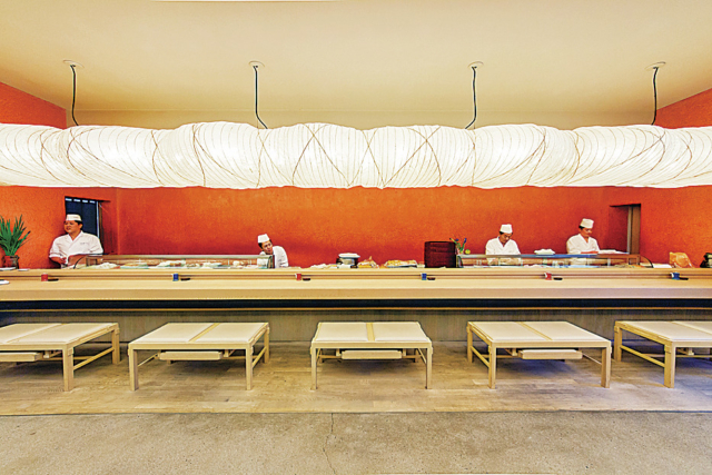 【福岡×海鮮】粋な空間でいただく創作寿司「鮨割烹 やま中」