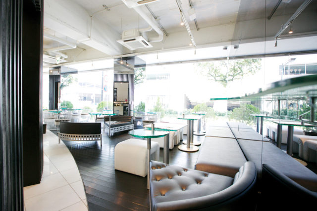 ファクトリー シン 三宮本店