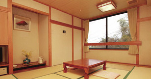 温泉と料理でゆっくりくつろぐ「温泉民宿 かね久」