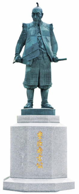 【大阪城観光×立ち寄りスポット】豊國神社