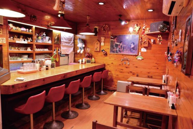 【長崎のトルコライス】トッピングのコロッケが名物!「コロッケ」