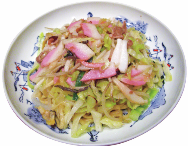 【長崎のちゃんぽん&皿うどん】スープを吸い込んだ太麺の皿うどんが特徴「京華園」