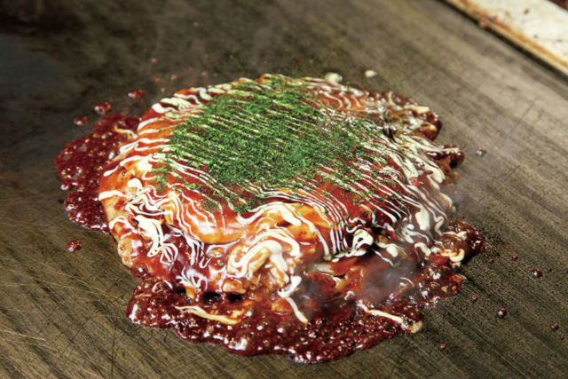 ふんわりやわらか食感が見事「ねぎ焼き お好み焼き 福太郎」