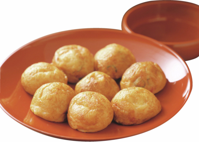 粉もんならおまかせあれ「たこ八 梅地下店」