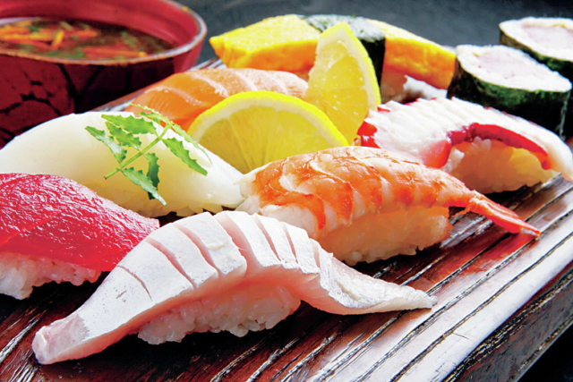 【天神橋筋商店街のランチスポット】職人のこだわりが詰まった寿司「天五 すし政 中店」