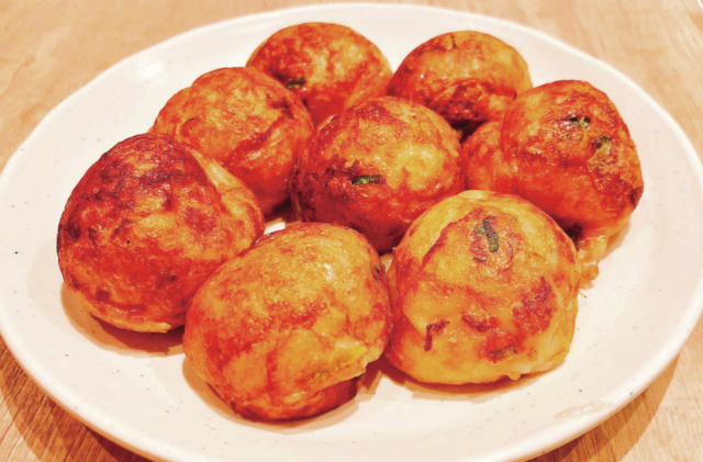 こだわりだしが効いた生地が自慢「あべの たこやき やまちゃん」