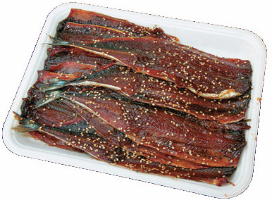 鮮魚も干物も豊富「丸八水産」