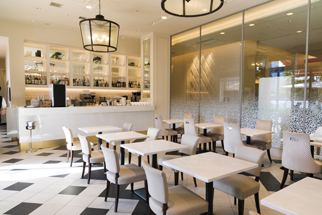 【横浜×海が見えるカフェ】アニヴェルセル カフェ