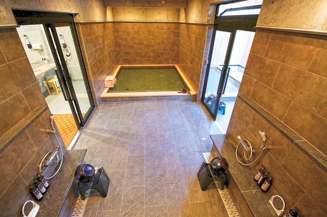 【亀川温泉×大型商業施設】亀川マリーナの湯