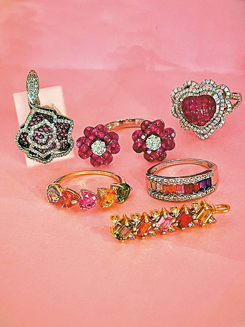 海外の最旬デザインが低価格で手に入る「ジュエリーショービ」