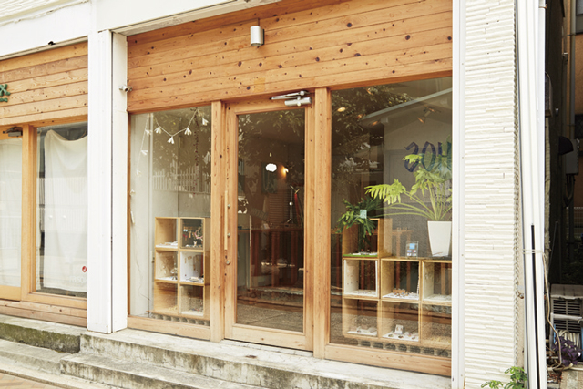 ふだん使いできる個性派ジュエリー「Ruhm*」