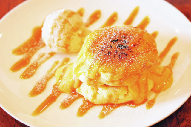 【ペリーロード観光】 ふわしゅわ米粉パンケーキ「Cafe Perry Berry」