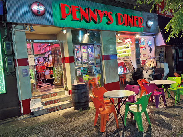 陽気に楽しむアメリカンスタイル「PENNY'S DINER」