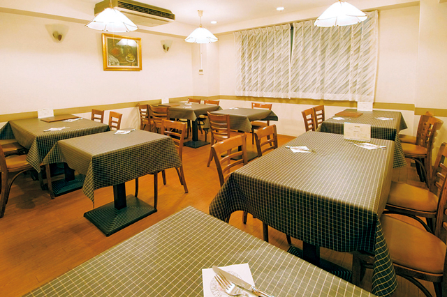 半世紀以上色あせない人気のハンバーグ「洋食キムラ 野毛店」