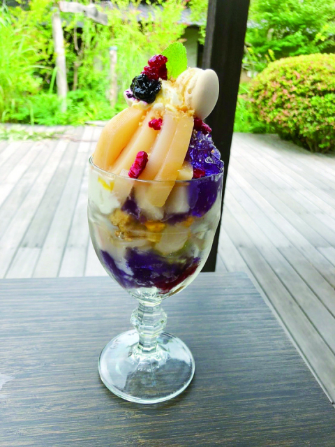 日用雑貨店の屋号を受け継ぐ趣あふれる町家カフェ「町家喫茶 三宅商店」