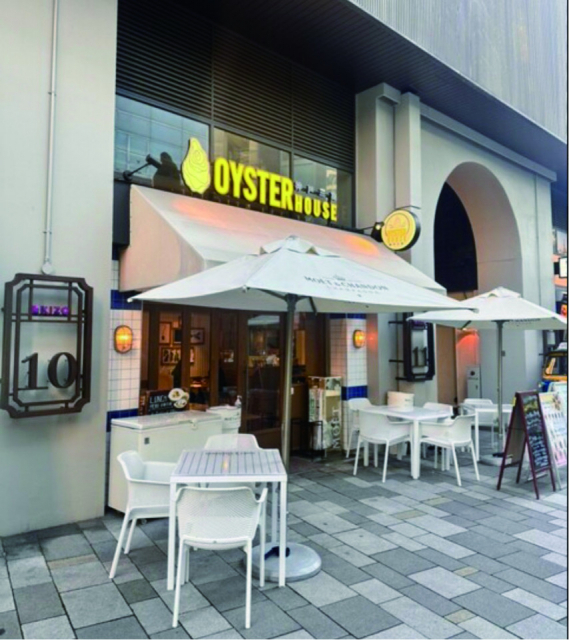 シャンパンとのマリアージュで牡蠣の旨みがパワーアップ 神戸三宮 オイスターハウス