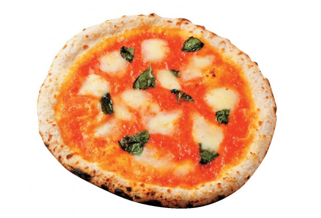 石窯で焼き上げる超本格ピザ「Italian & Tea RoomKANDY」