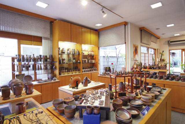 【おすすめの備前焼スポット①】桃蹊堂