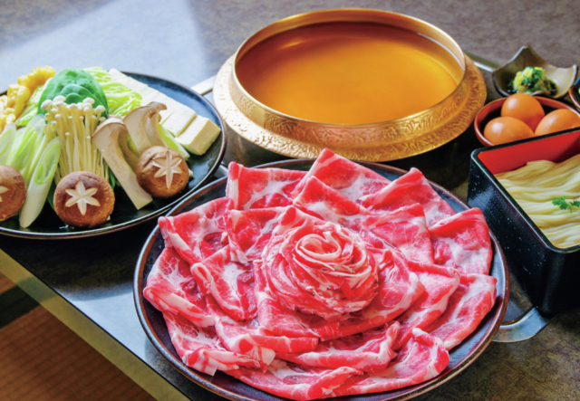 【鹿児島グルメと芋焼酎×レジェンド店】黒豚のしゃぶしゃぶは、この店から!「黒豚料理あぢもり」