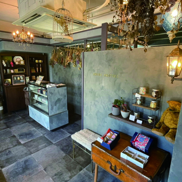 優しい甘さの可憐な焼き菓子「アノヒ アノトキ」