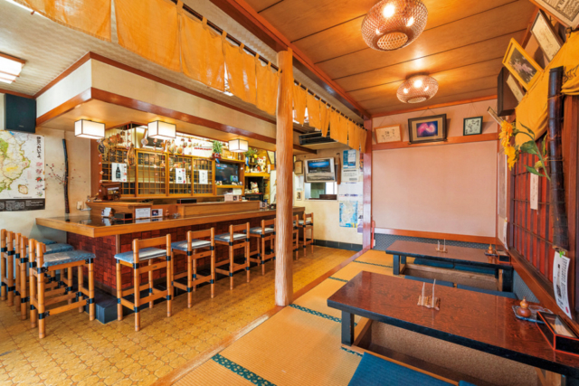 柔らかな鮎は一匹丸ごと出汁にはしいたけの旨みも「そば処 駿河亭」