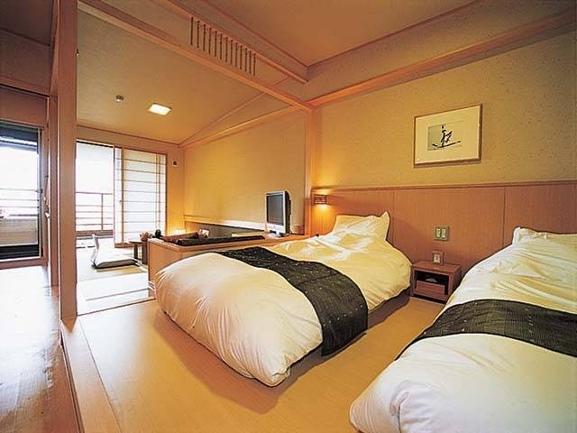 箱根小涌谷温泉 水の音