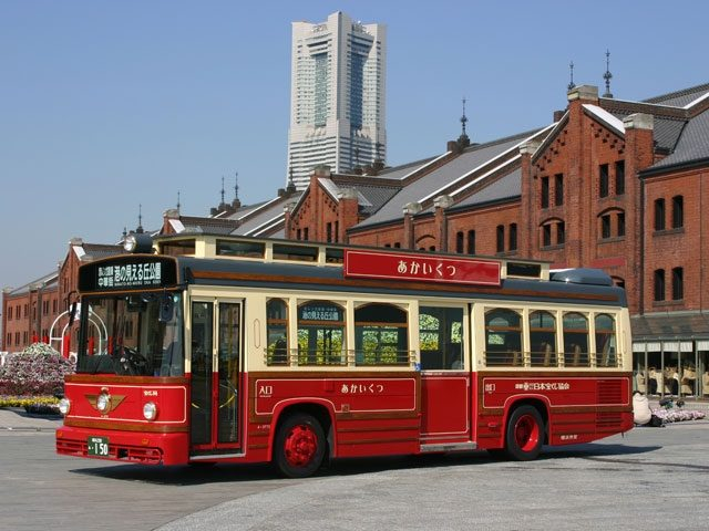 あかいくつ (バス)