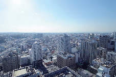 横浜マリンタワーの概要 展望フロアからの眺めもチェック!