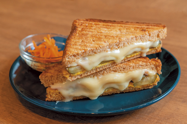 音楽と空間に癒やされる大人の極上空間「ORIENTAL GRACE coffee」