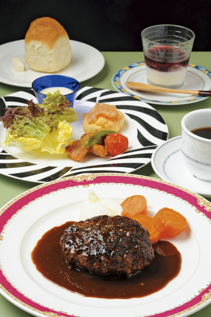 70年の歴史が詰まったメニューの数々「洋食屋 綺・Luck」