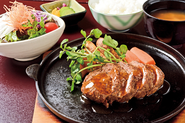 【関内&馬車道の美食ランチスポット】荒井屋 万國橋店