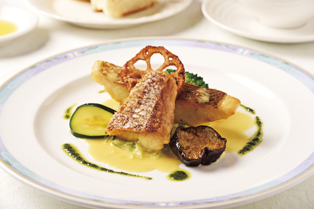 【関内&馬車道の美食ランチスポット】AQUA OLIVINE