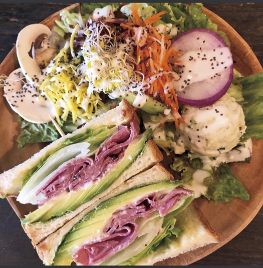 【横浜・元町 人気カフェ】Peace Flower Market