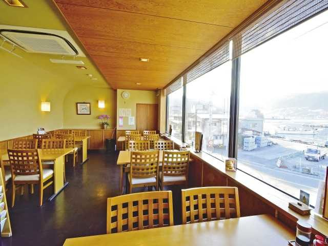 網代のグルメスポット③ :海の味処 笑ぎょ