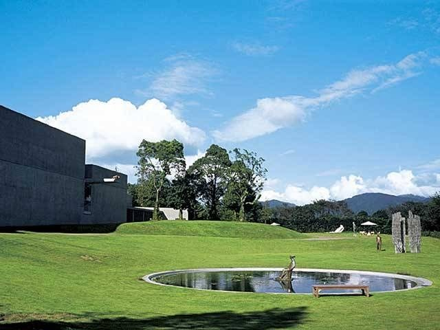 クレマチスの丘