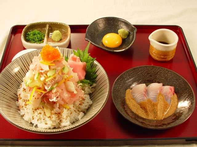 【伊東のランチスポット】楽味家まるげん