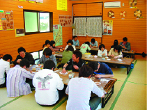 【箱根湯本の観光スポット】本間寄木美術館