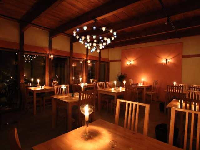 【倉敷・美観地区観光×楽しみ方】倉敷格子や建物が幻想的な夜の町へ