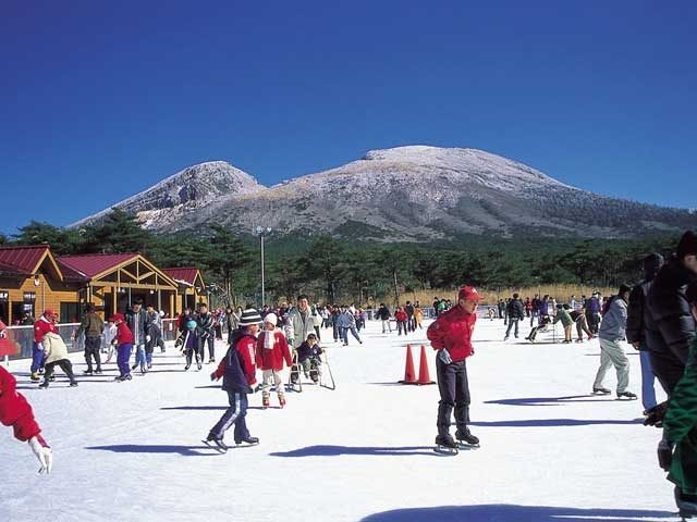えびの高原屋外スケート場