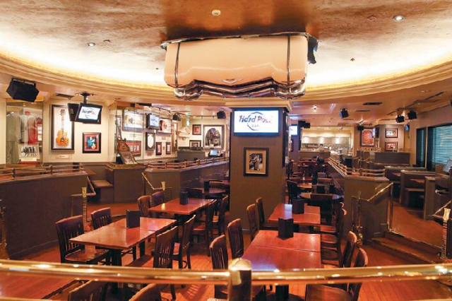 【横浜ランドマークタワー×異国気分のレストラン】<1F>ハードロックカフェ横浜